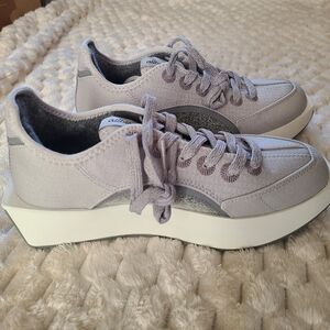 Allbirds Light Grey Risers W7